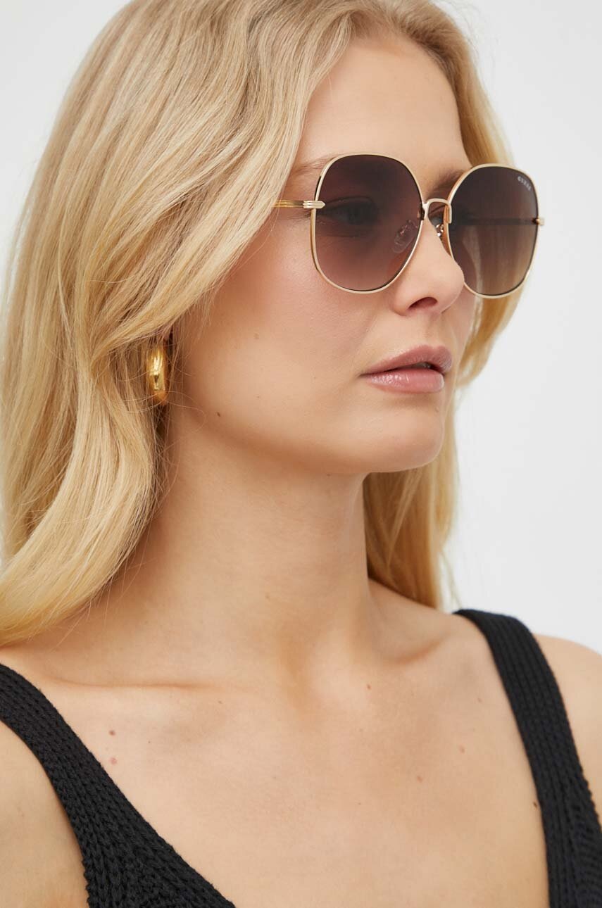 

Слънчеви очила Guess в златисто, Злато
