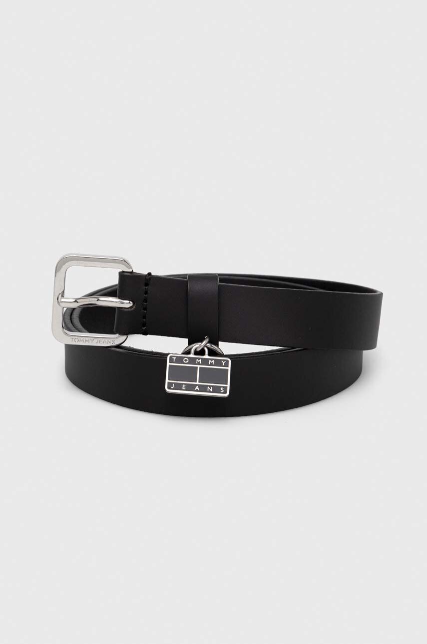 Levně Kožený pásek Tommy Jeans dámský, černá barva, AW0AW15837