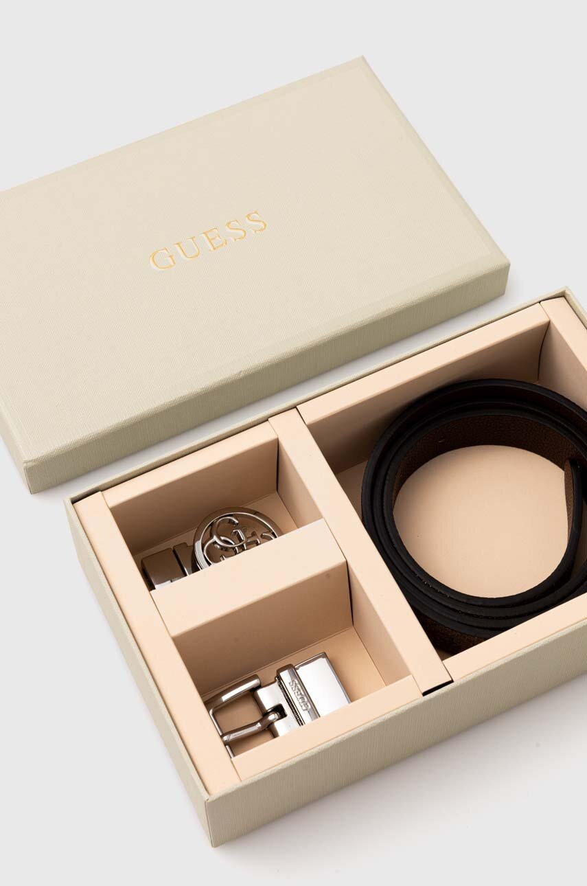 

Колан с две лица Guess дамски в бежово GFBOXW P4205, Бежов