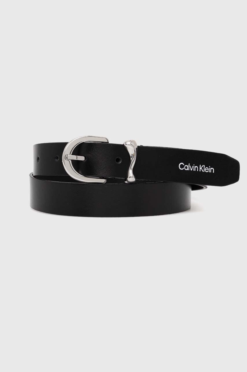 

Кожен колан Calvin Klein дамски в черно K60K611930, Черен