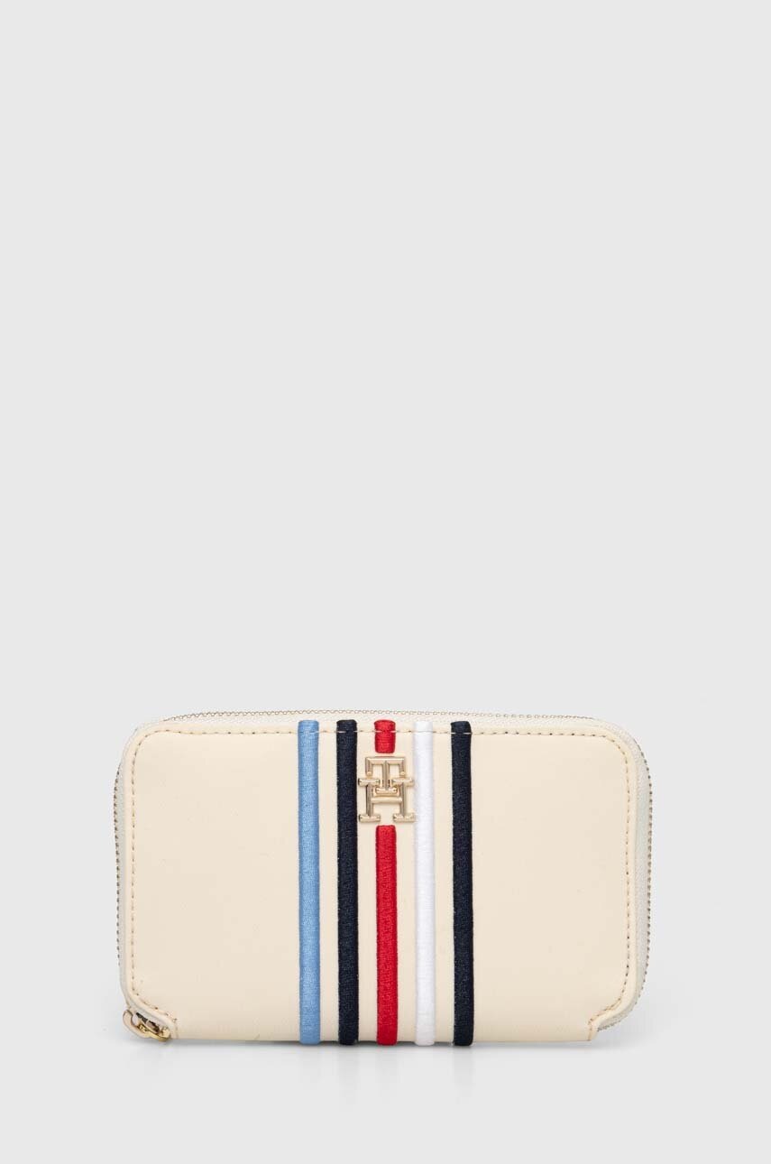 

Портмоне Tommy Hilfiger дамски в бежово AW0AW16018, Бежов
