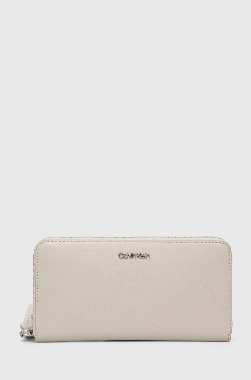 

Портмоне Calvin Klein дамски в бежово K60K611687, Бежов
