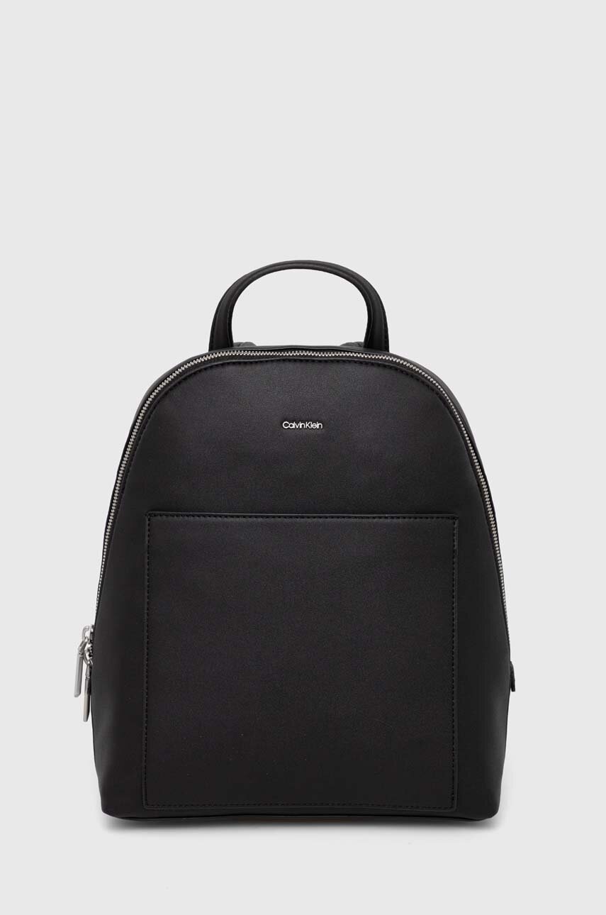 

Раница Calvin Klein в черно малък размер с изчистен дизайн K60K611363, Черен
