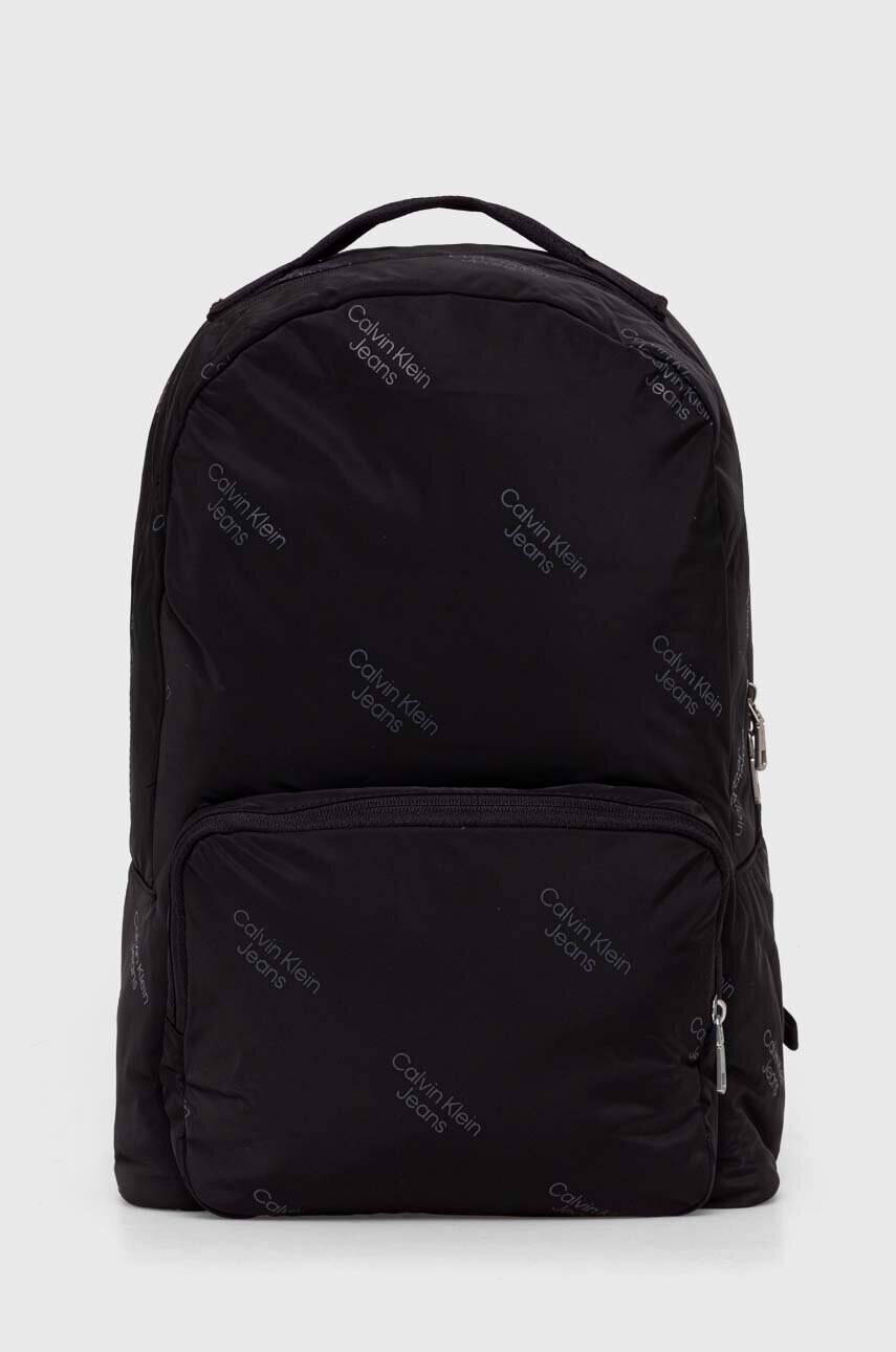 

Раница Calvin Klein Jeans в черно голям размер с десен K50K511719, Черен