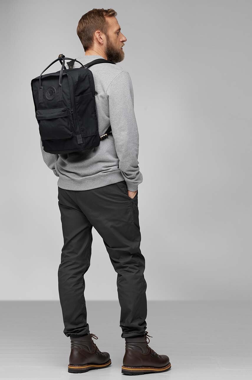 Рюкзак Fjallraven Kanken No.2 Black Laptop 15`` колір чорний великий з аплікацією F23804 