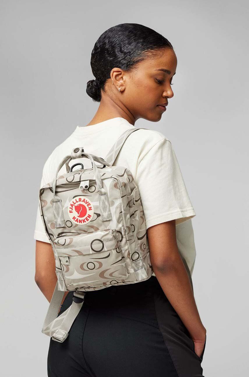 Ruksak Fjallraven Kanken Art Mini Boja: Bež, Mali, S Uzorkom, F23200250