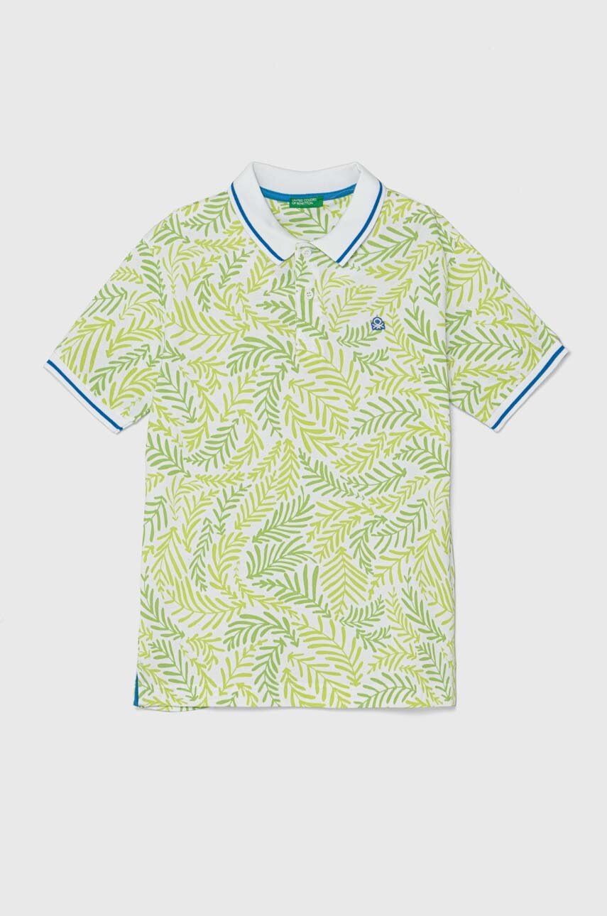 

Детска памучна тениска с яка United Colors of Benetton в зелено с десен, Зелен