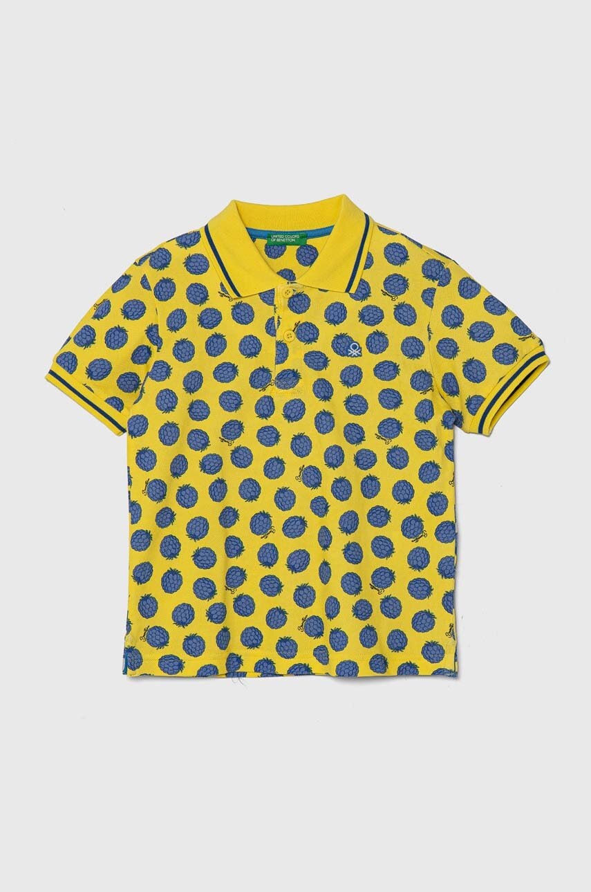 

Детска памучна тениска с яка United Colors of Benetton в жълто с десен, Жълт
