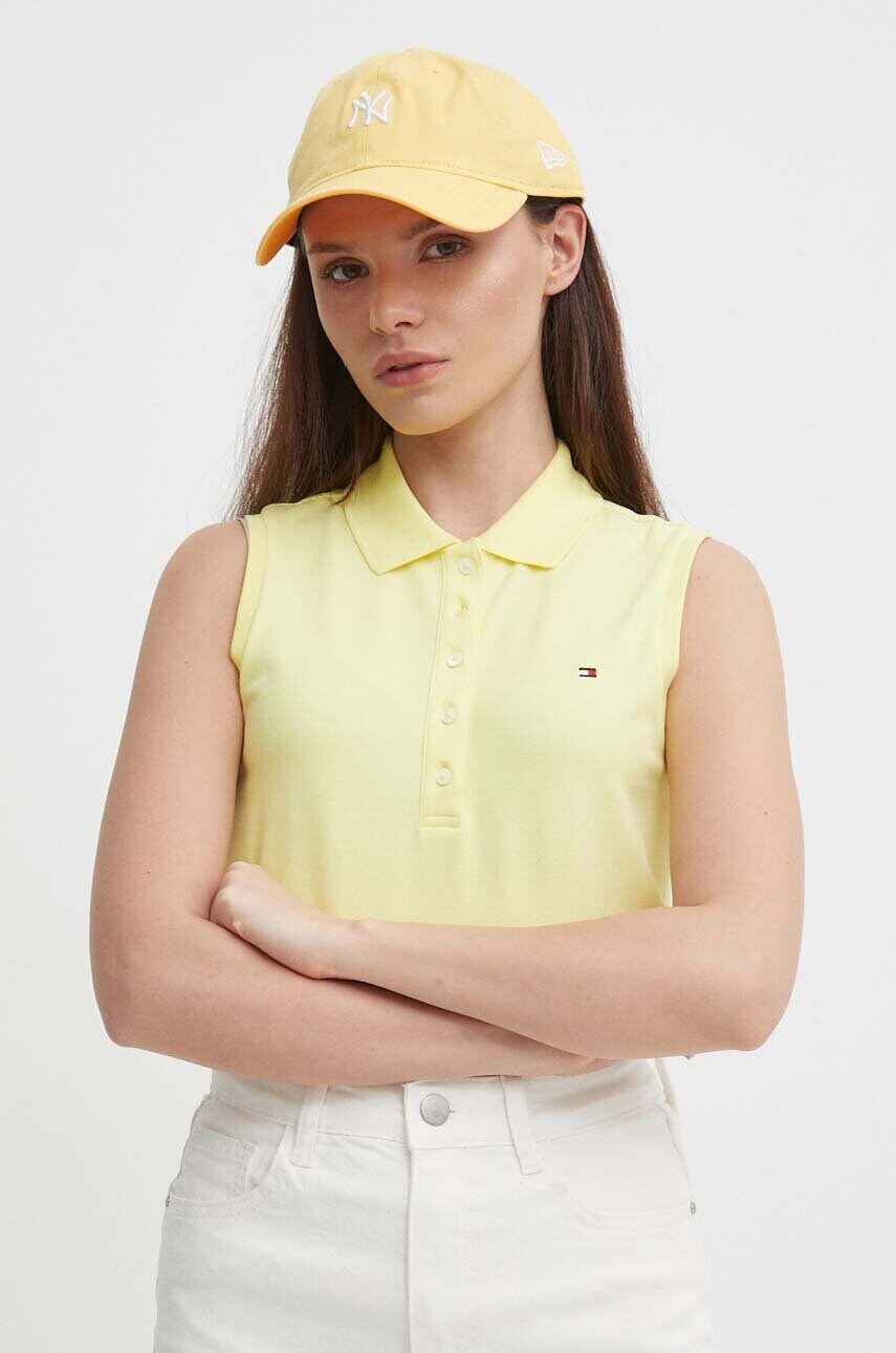 

Топ Tommy Hilfiger дамски в жълто WW0WW41794, Жълт