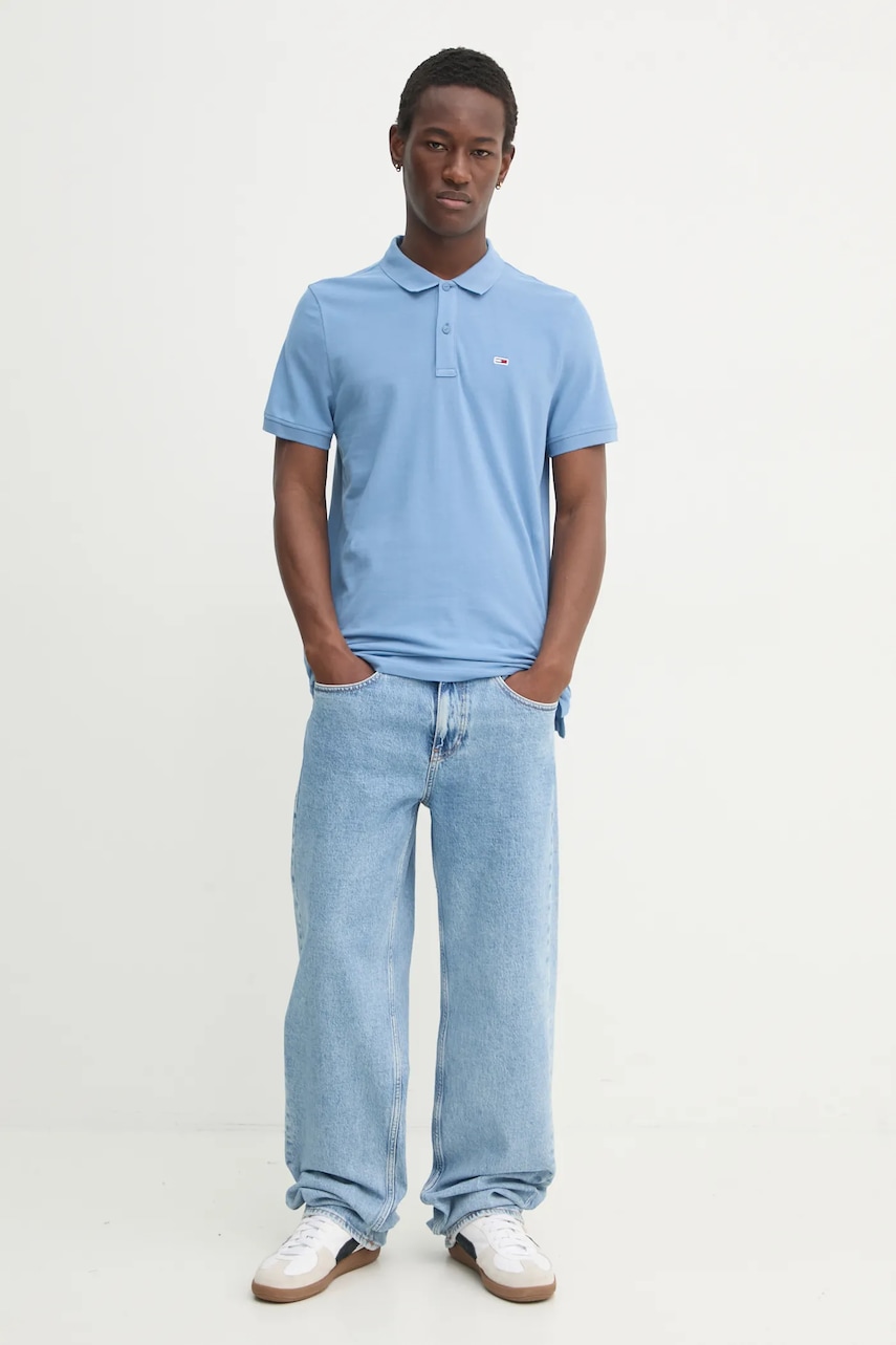 Хлопковое поло Tommy Jeans однотонное DM0DM18312 Хлопковое поло Tommy Jeans однотонное DM0DM18312