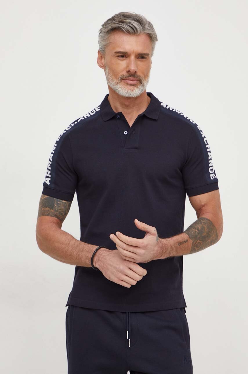 

Памучна тениска с яка Armani Exchange в тъмносиньо с апликация 3DZFLA ZJM5Z, Тъмносин