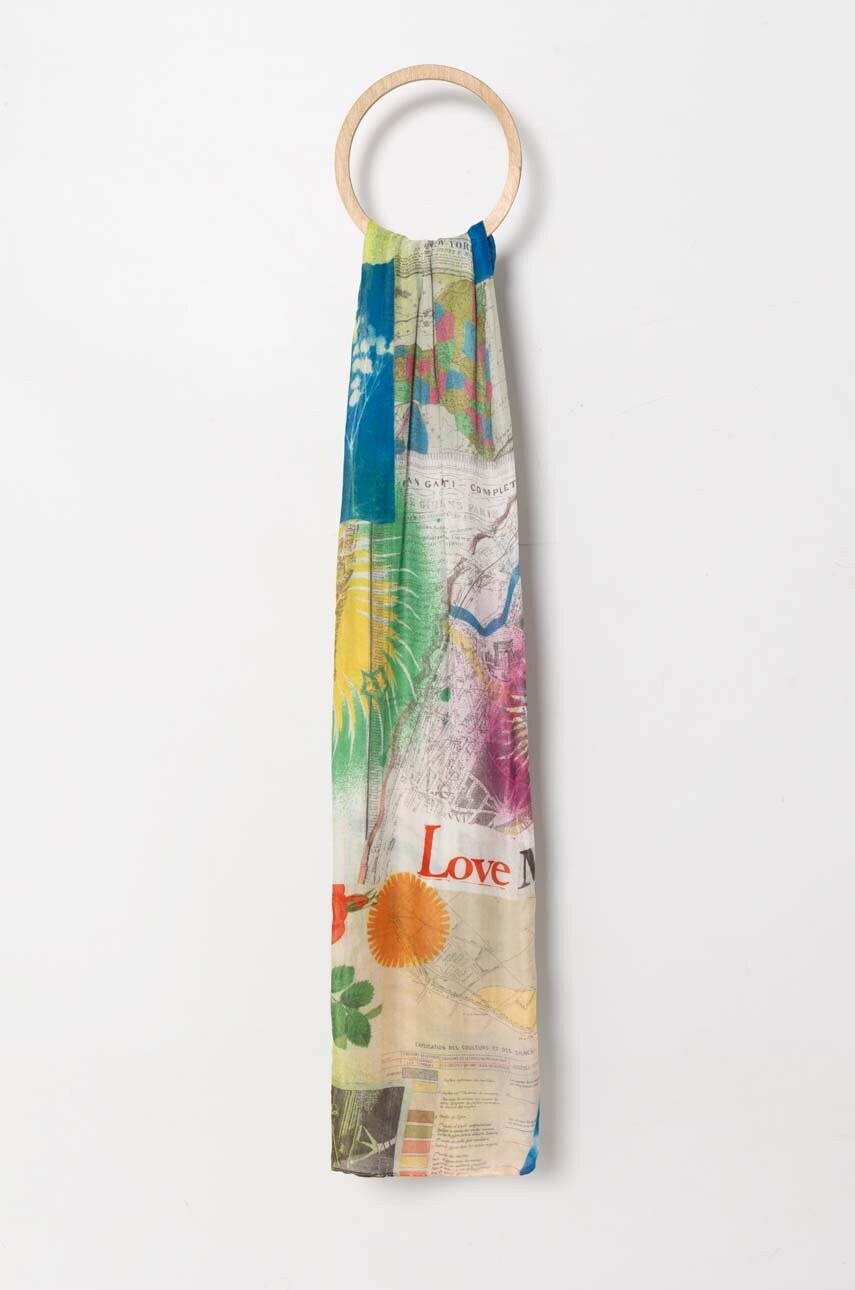 

Шал Desigual NEWSPAPER COLORS RECT дамски с десен 24SAWA23, Многоцветен