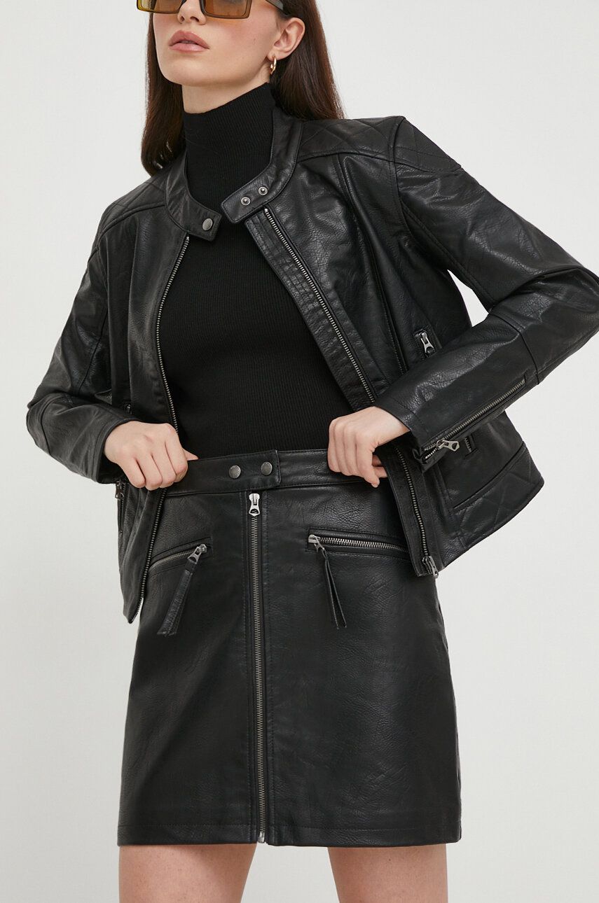 Sukně Pepe Jeans SAFIRE černá barva, mini, áčková - černá - Hlavní materiál: 90 % Polyester