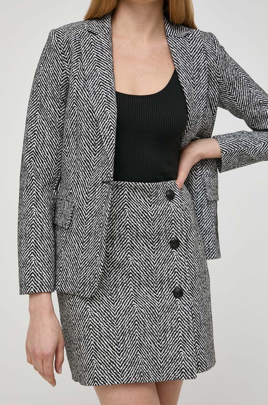 Așteaptă imaginea pentru produs