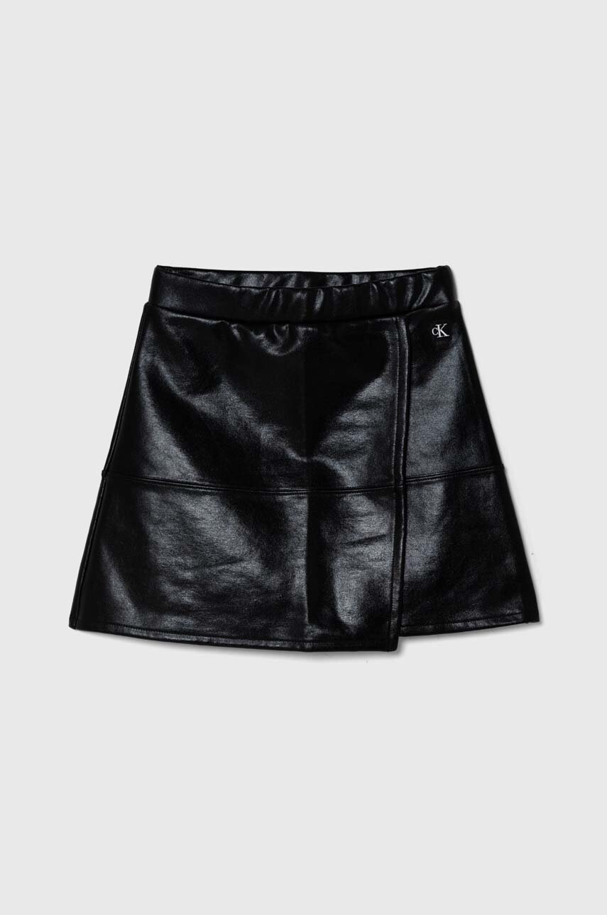 

Детска пола Calvin Klein Jeans в черно къса разкроена, Черен