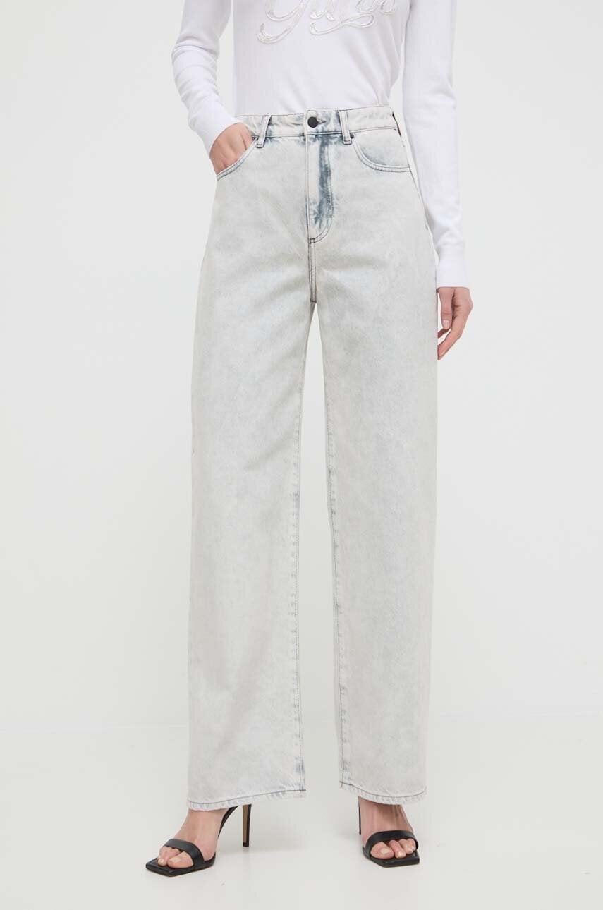 Așteaptă imaginea pentru produs