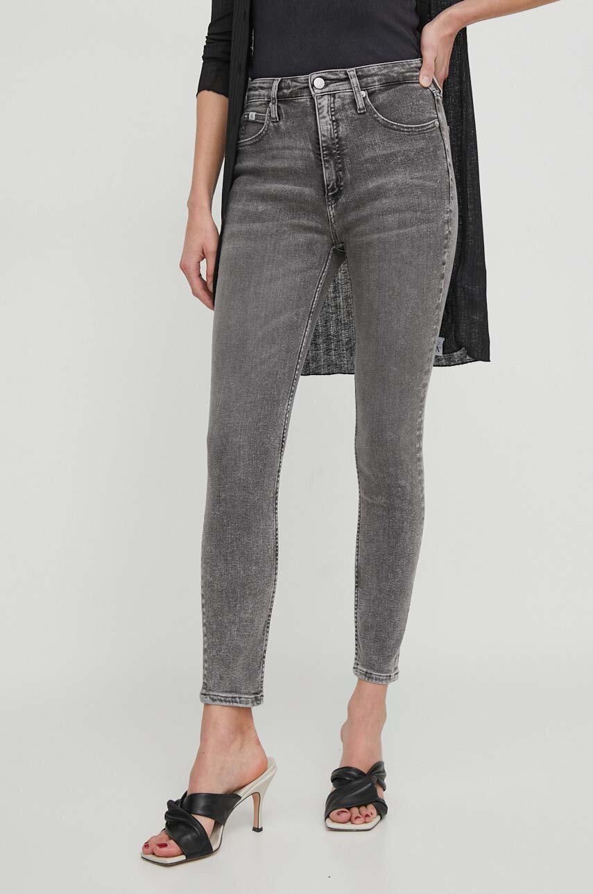 

Дънки Calvin Klein Jeans в сиво J20J222771, Сив