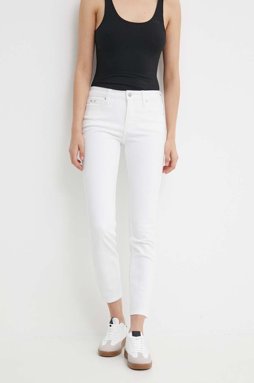 Levně Džíny Calvin Klein Jeans dámské, bílá barva, J20J222778