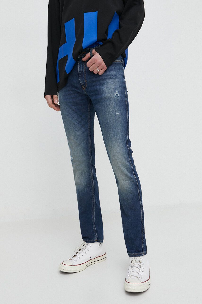 Așteaptă imaginea pentru produs