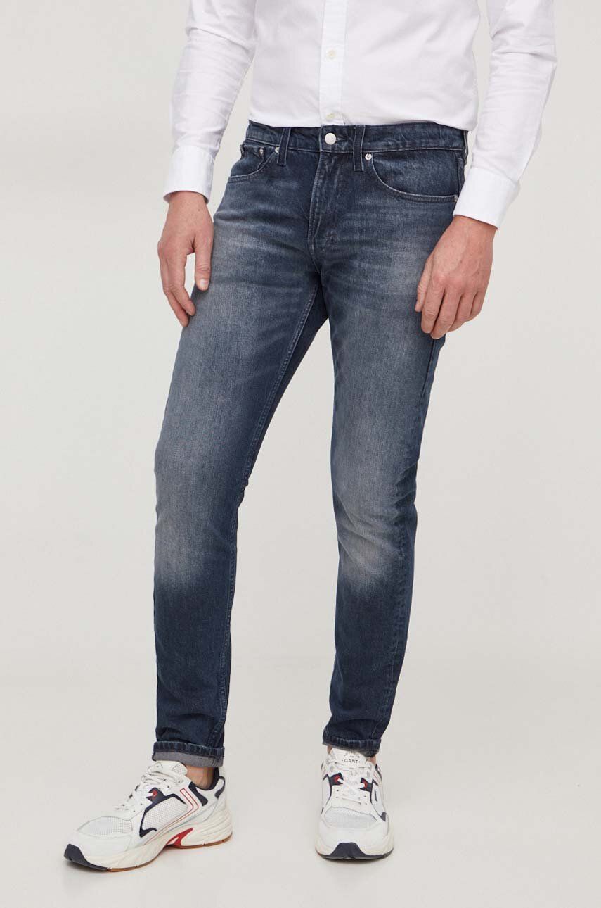 Levně Džíny Calvin Klein Jeans pánské, tmavomodrá barva, J30J324189