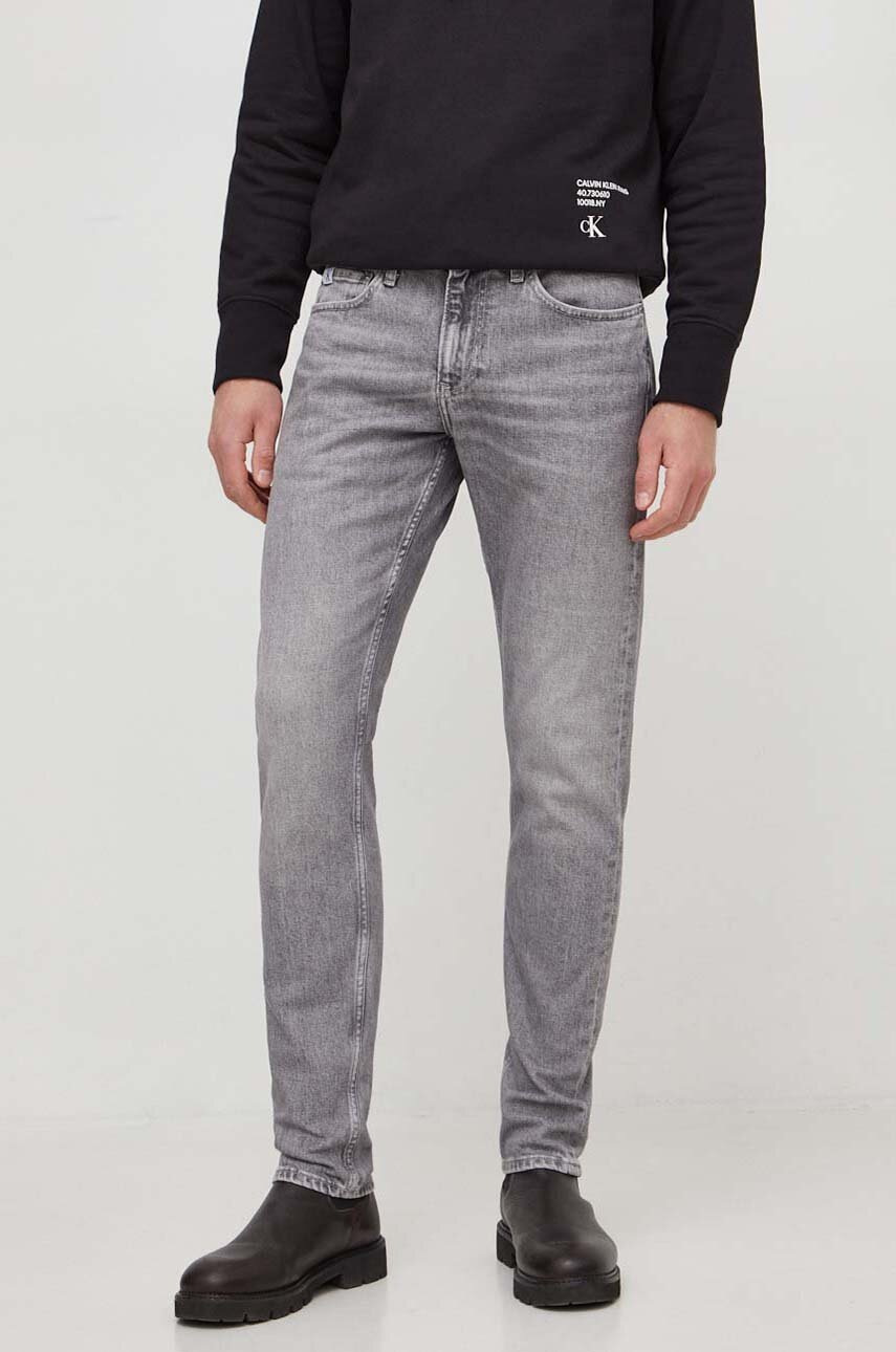 

Дънки Calvin Klein Jeans в сиво J30J324191, Сив