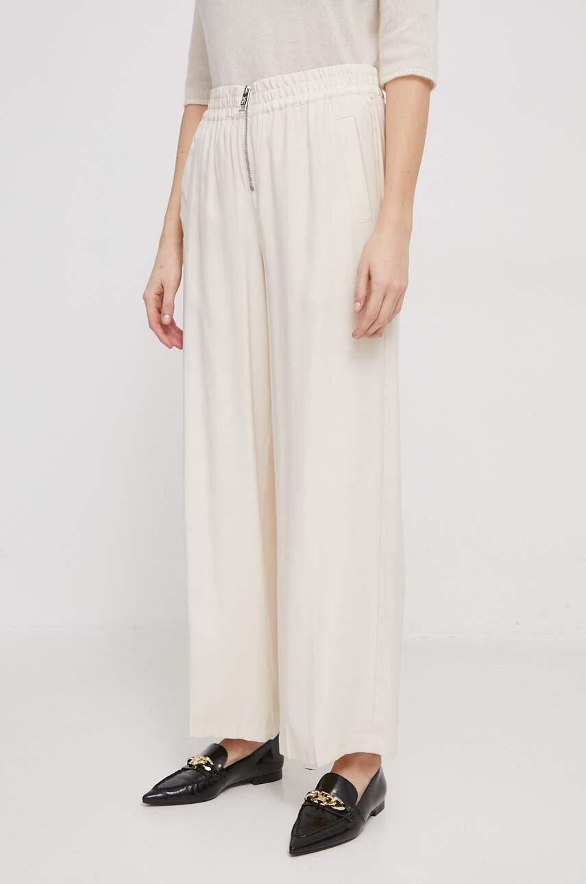 Așteaptă imaginea pentru produs