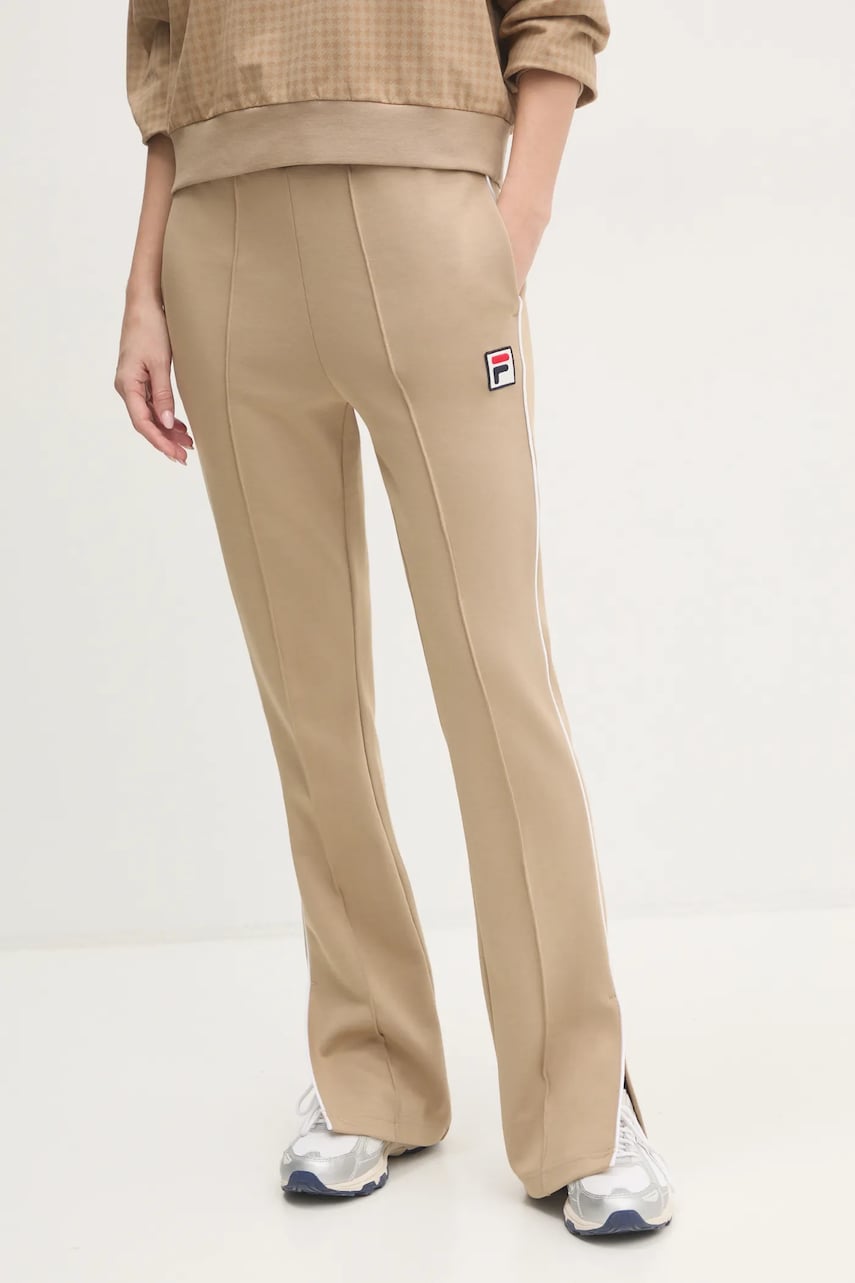 Fila pantaloni de trening Laiben culoarea bej, neted, FAW0778 Fila pantaloni de trening Laiben culoarea bej, neted, FAW0778