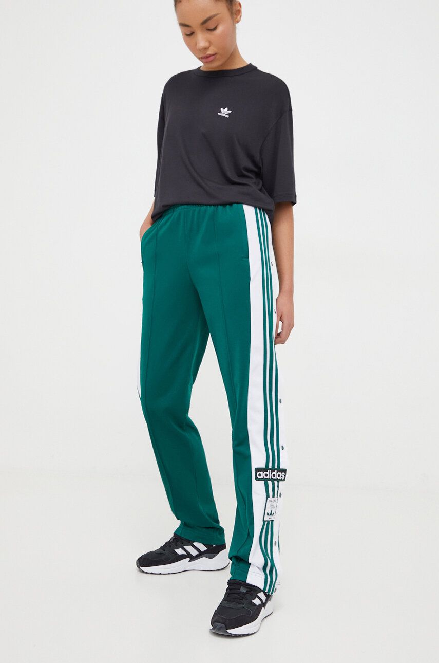 adidas Originals pantaloni de trening culoarea verde, cu imprimeu IP0623