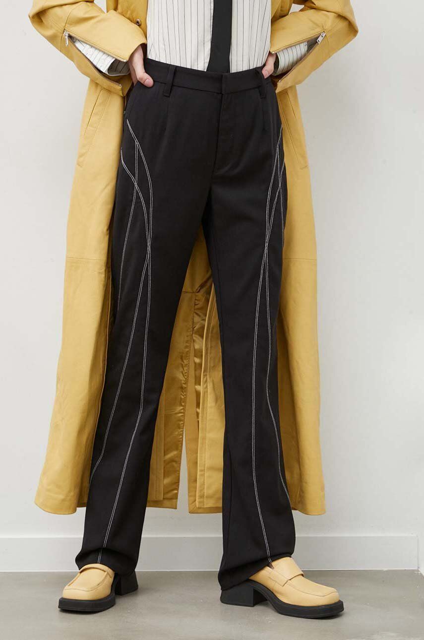 Gestuz pantaloni femei, culoarea negru, lat, high waist 10908839