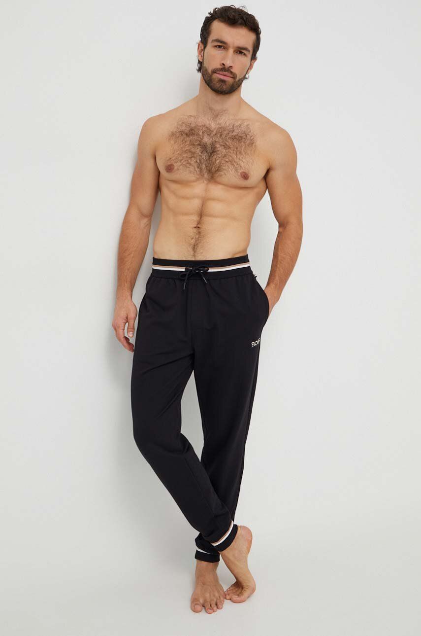 E-shop Bavlněné kalhoty BOSS černá barva