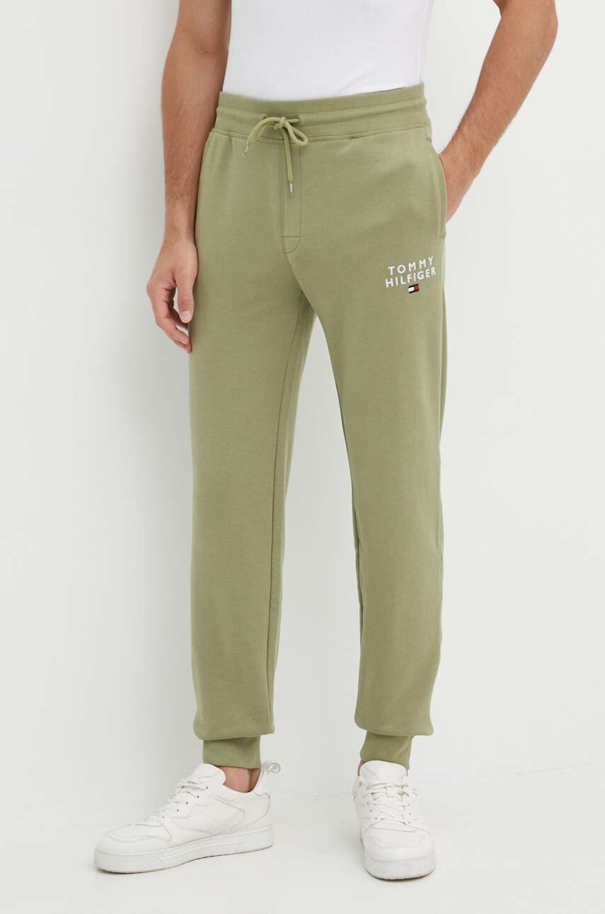 

Спортен панталон Tommy Hilfiger в зелено с меланжов десен UM0UM02880, Зелен