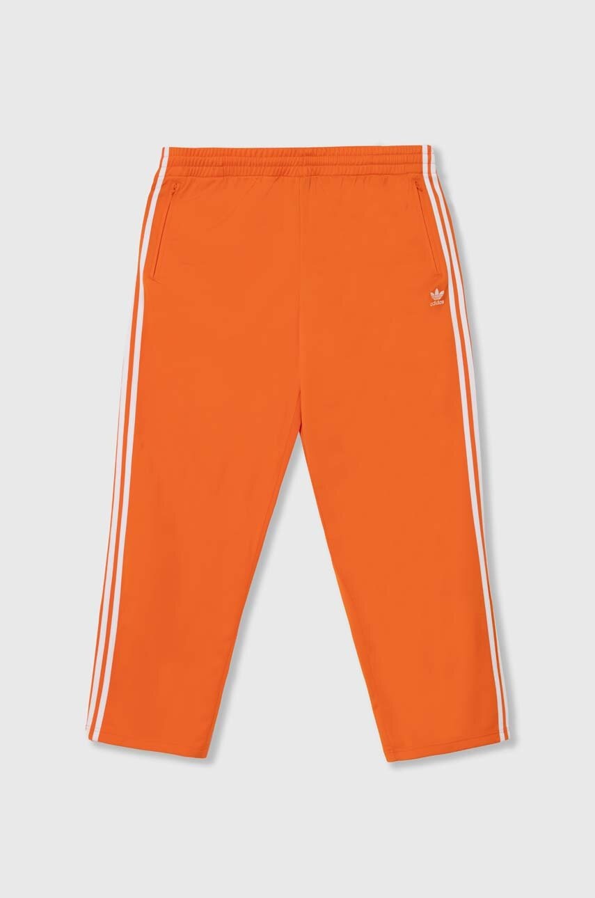 

Спортен панталон adidas Originals в оранжево с апликация IR9894, Оранжев