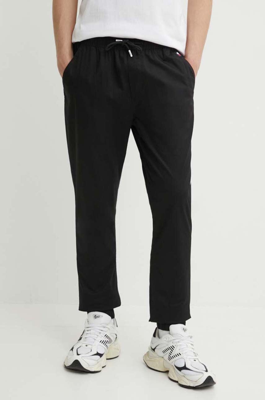 Tommy Jeans pantaloni barbati, culoarea negru, DM0DM19457