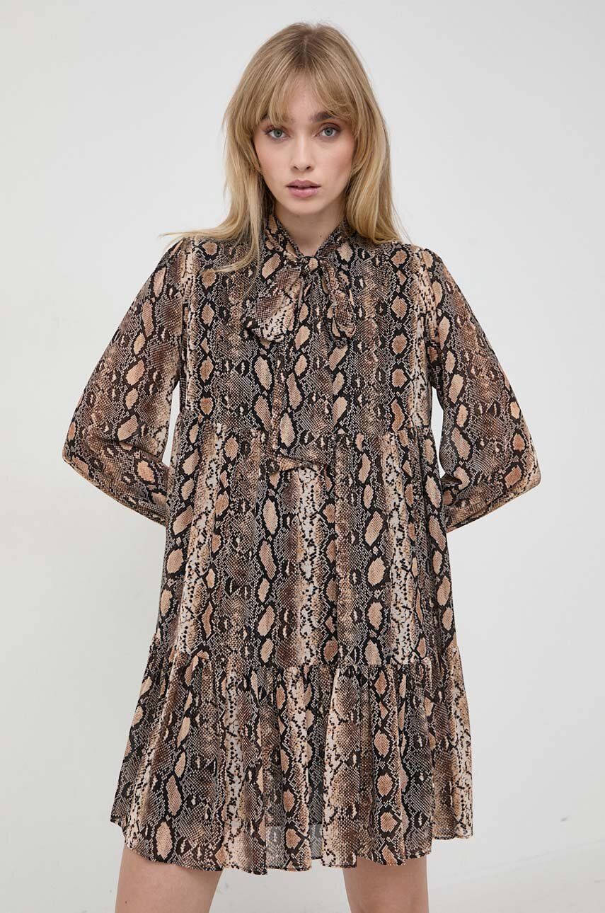 Așteaptă imaginea pentru produs