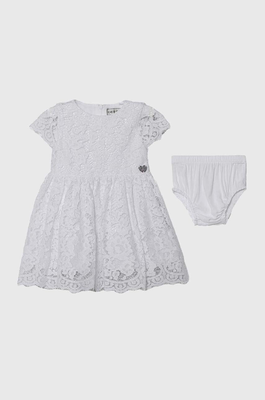 Levně Kojenecké šaty Guess bílá barva, mini, áčková