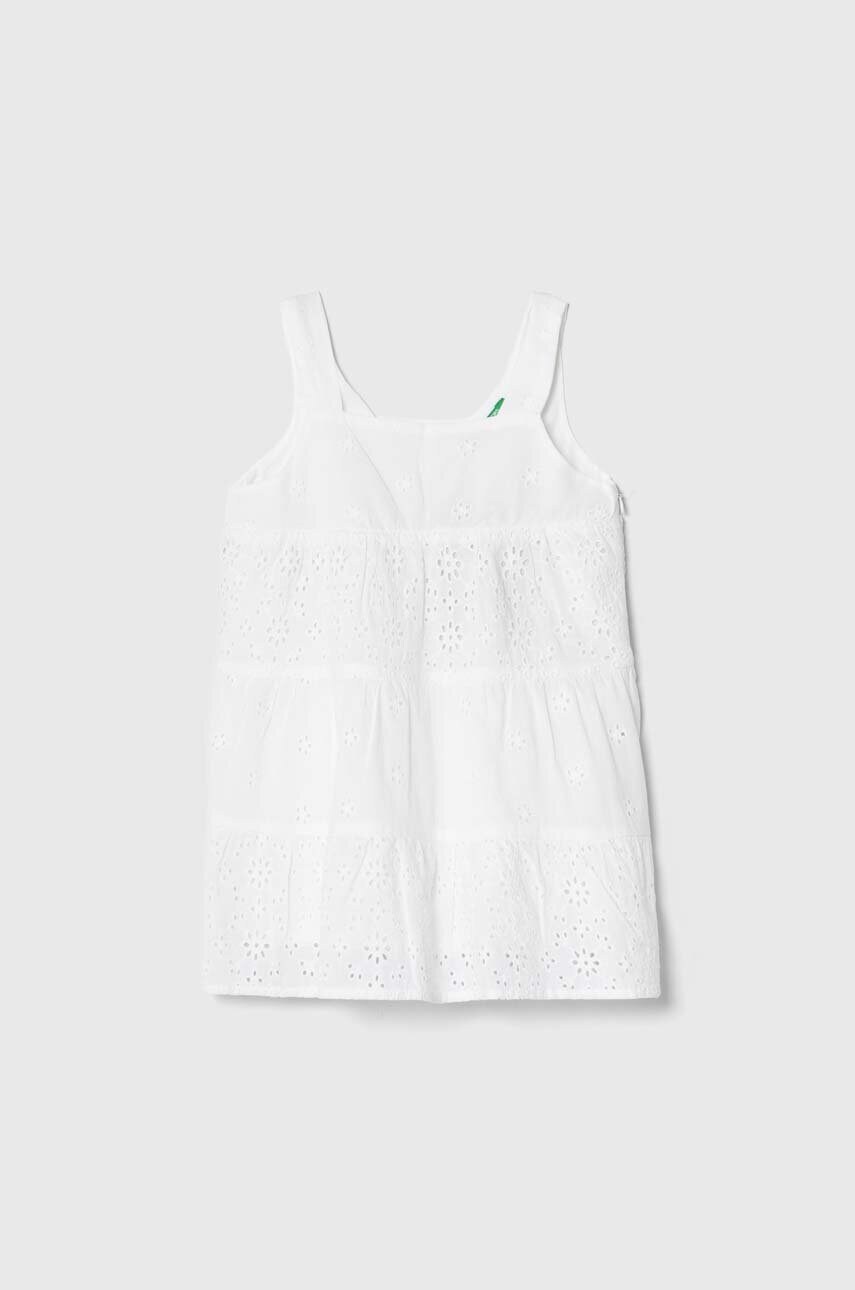 United Colors of Benetton rochie din bumbac pentru copii culoarea alb, mini, evazati United Colors of Benetton rochie din bumbac pentru copii culoarea alb, mini, evazati
