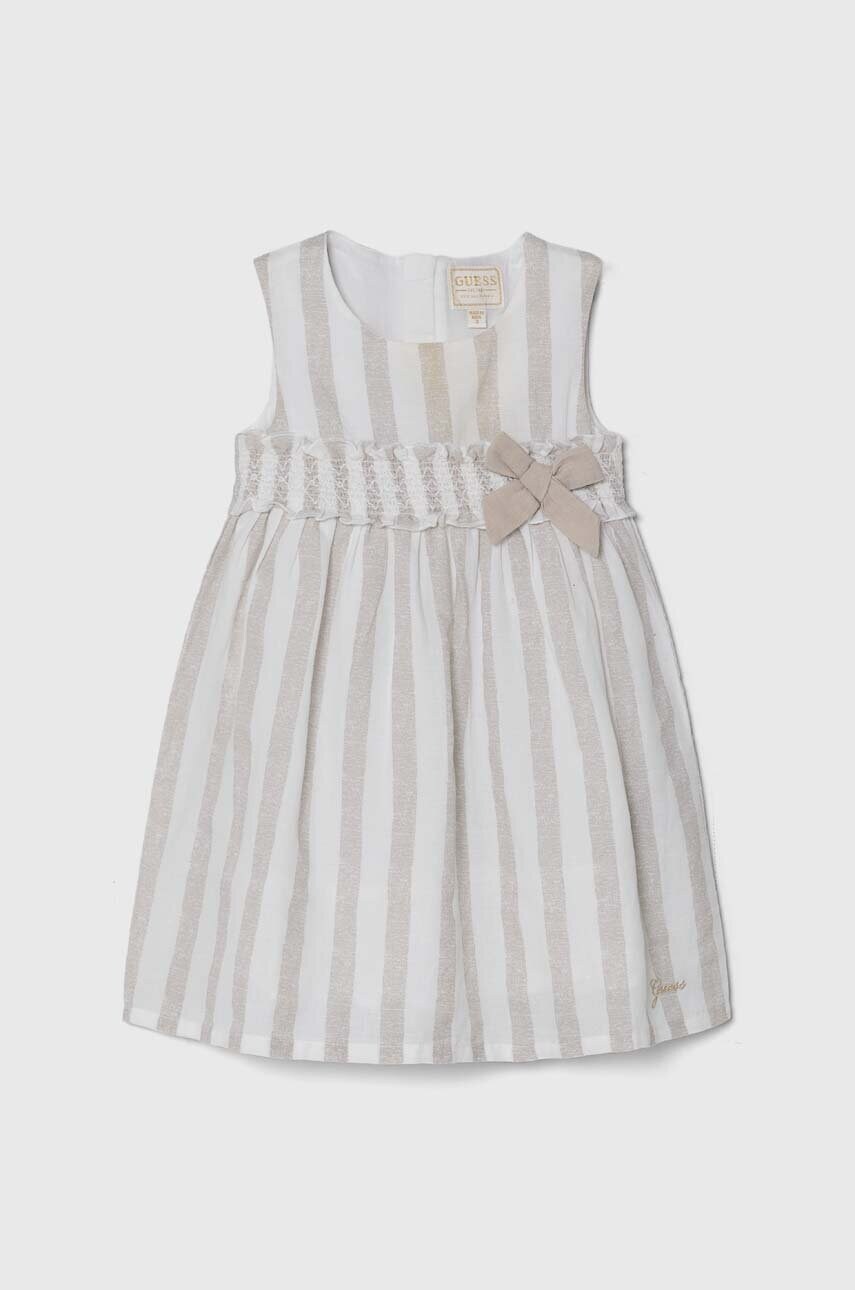 Levně Dětské šaty s příměsí lnu Guess béžová barva, mini