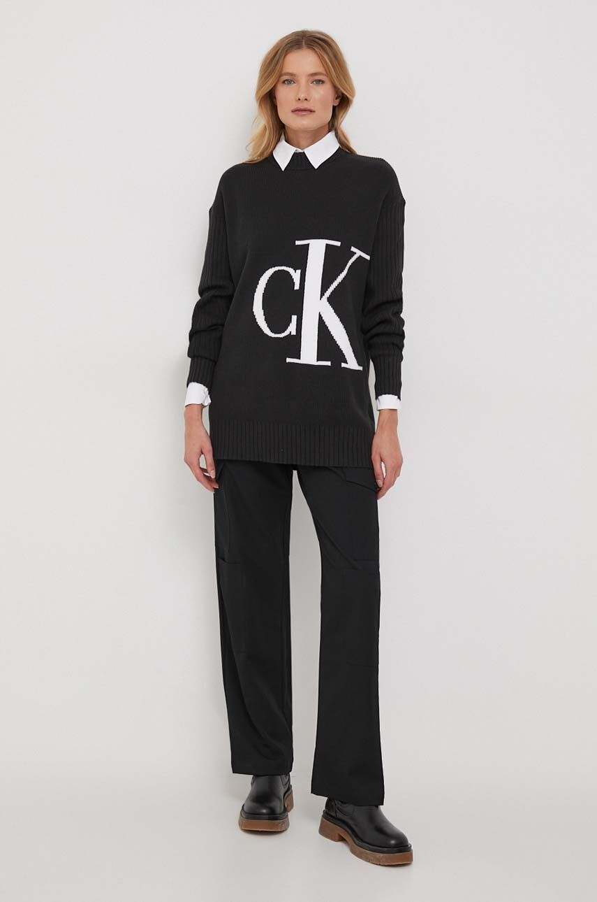 Bavlněný svetr Calvin Klein Jeans černá barva, s pologolfem, J20J222631