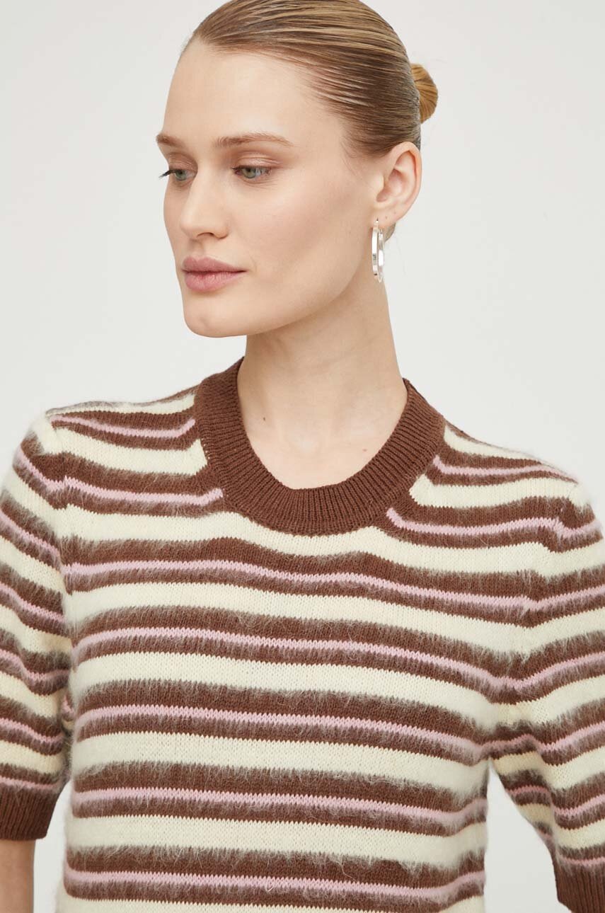 Πουλόβερ Samsoe Samsoe χρώμα: καφέ φωτογραφία