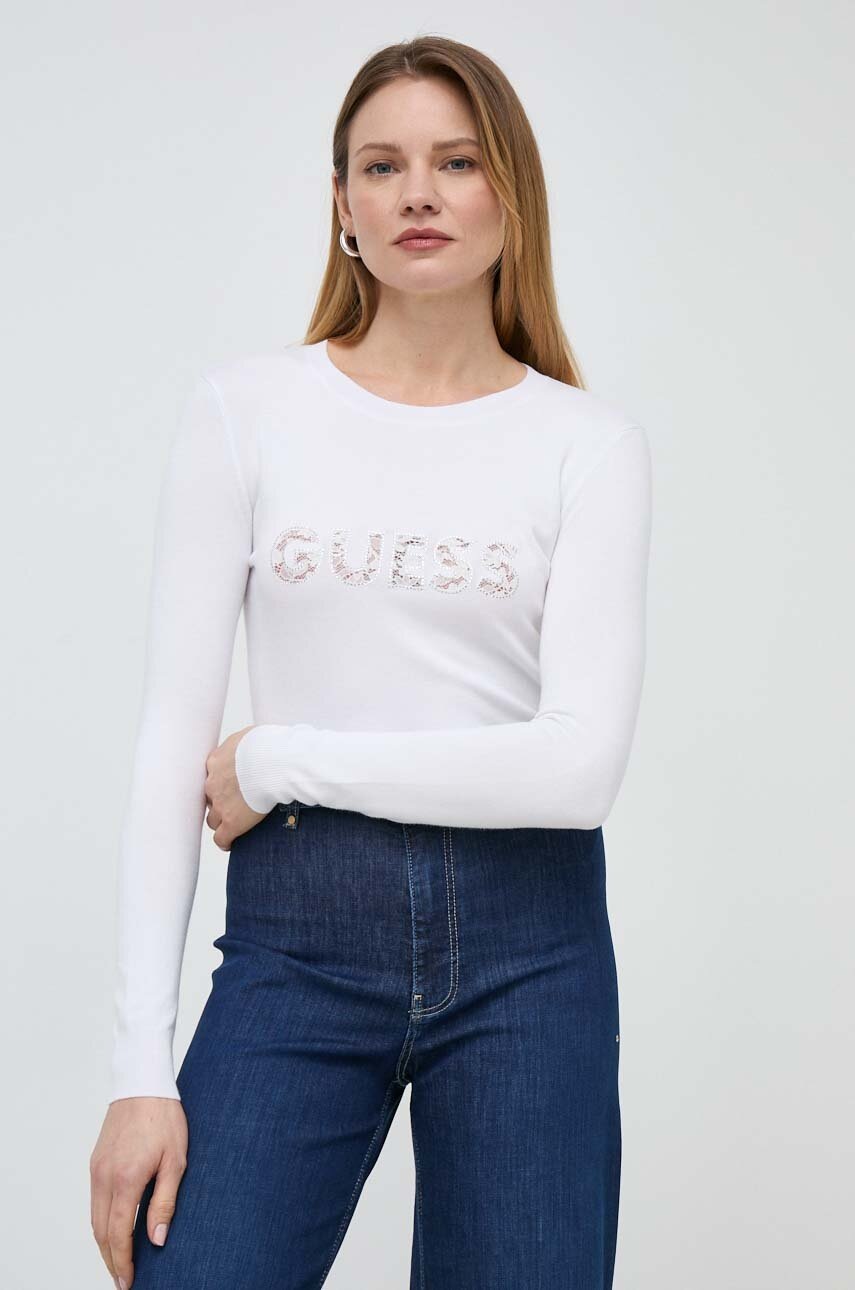 

Пуловер Guess MACY дамски в бяло от лека материя W4GR44 Z2NQ2, Бял