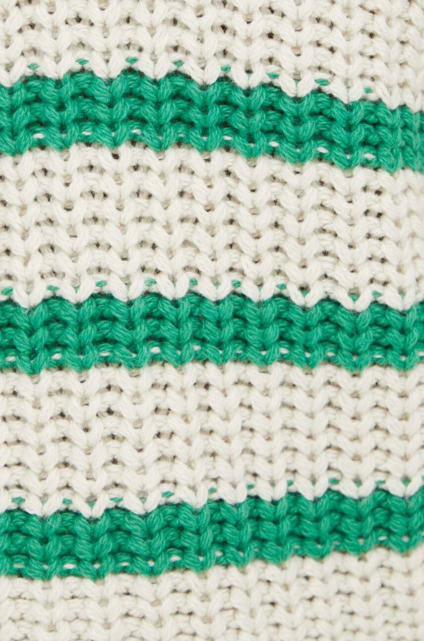 Svetr MUNTHE (obrázek 7)