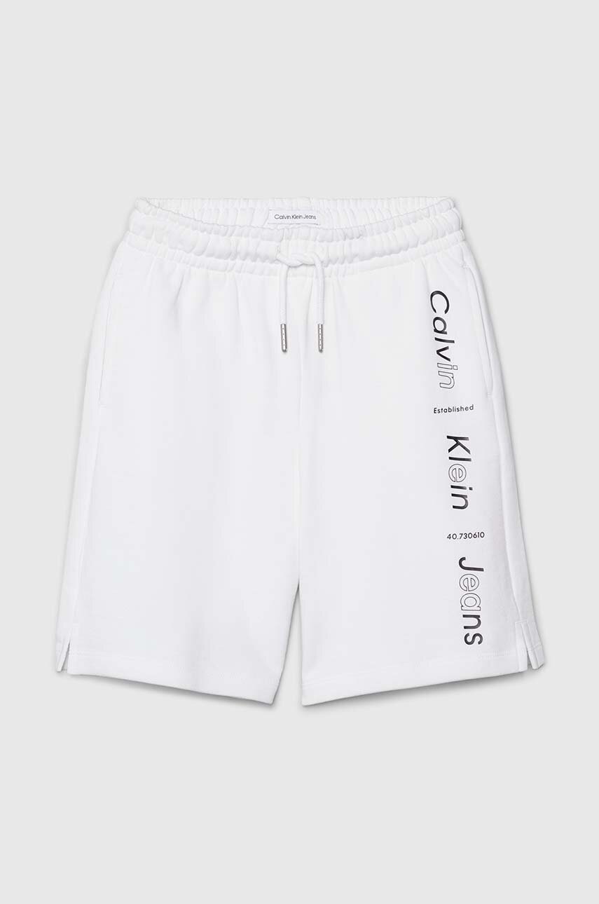 Дитячі бавовняні шорти Calvin Klein Jeans колір білий регульована талія