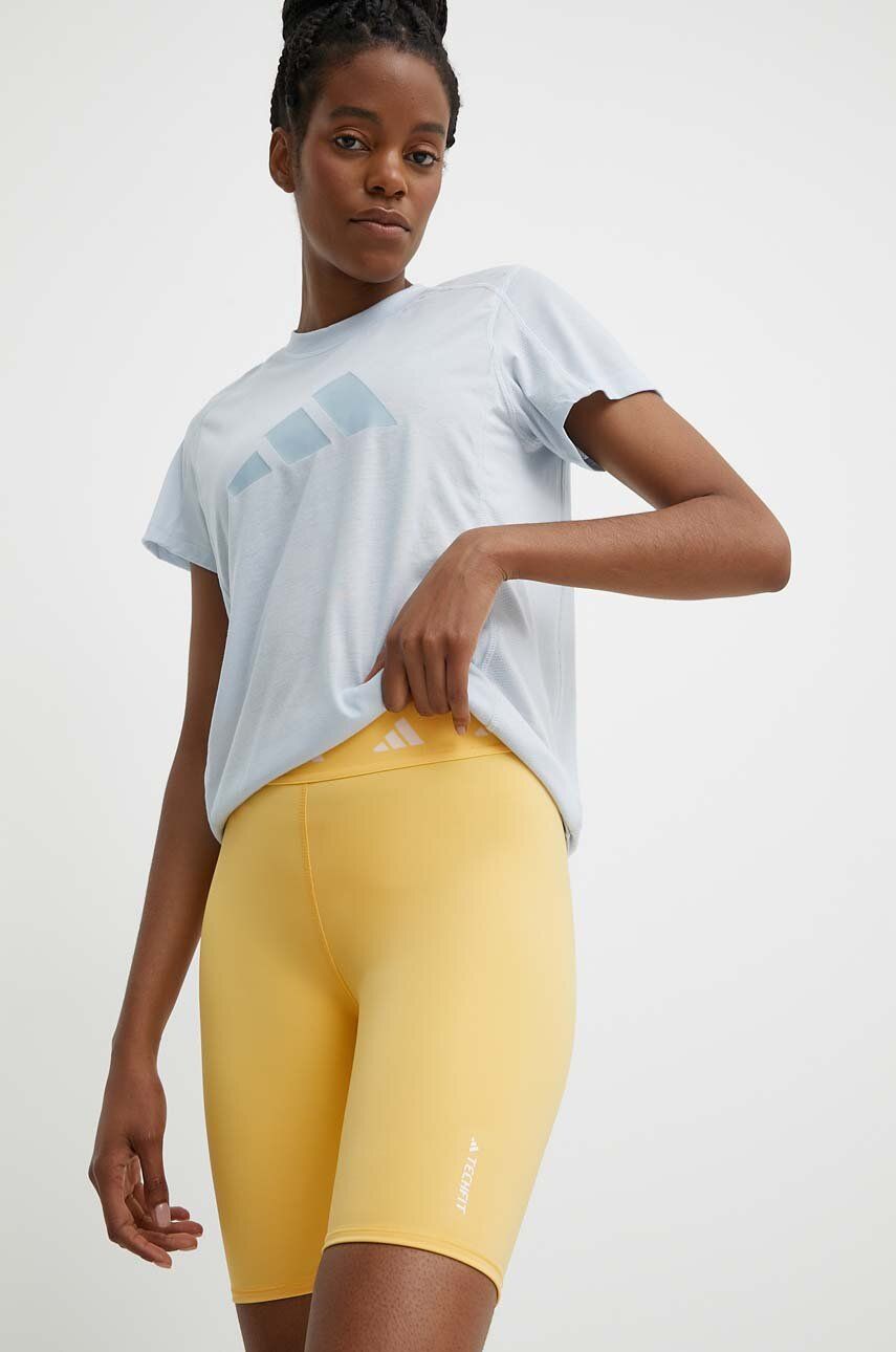 adidas Performance pantaloni scurți de antrenament culoarea galben, cu imprimeu, high waist, IU1851