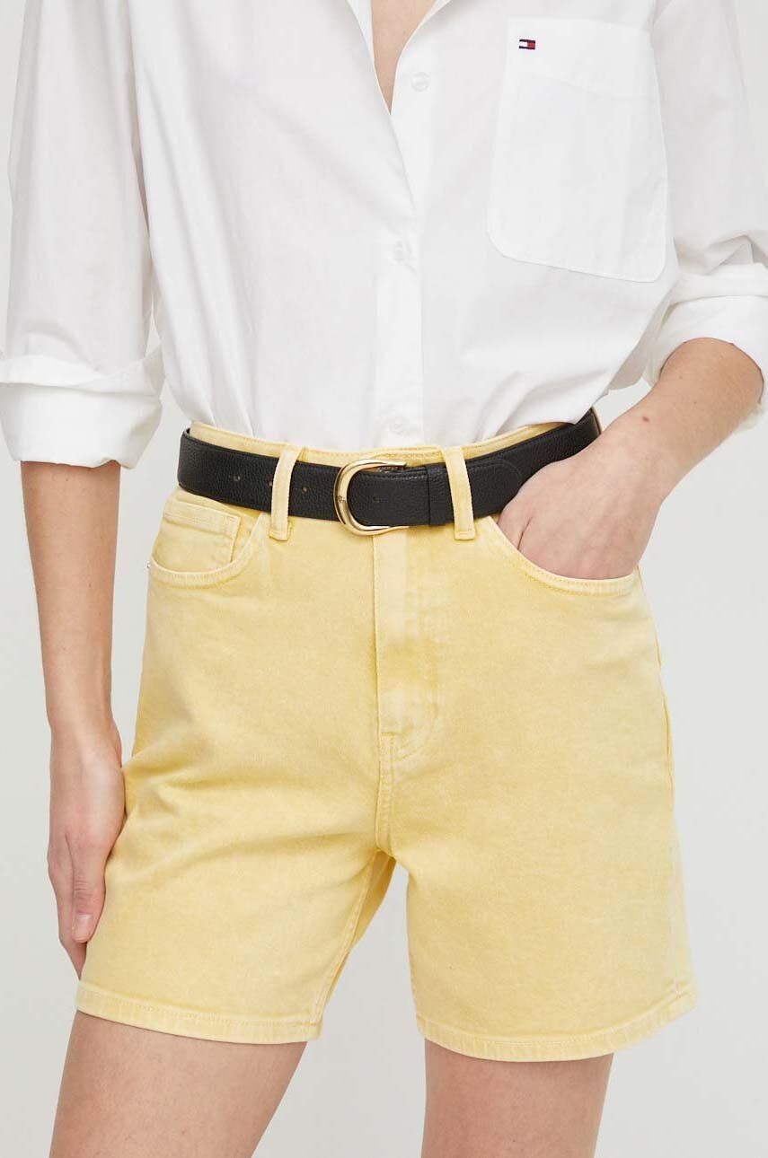 Džínové šortky Tommy Hilfiger dámské, žlutá barva, hladké, high waist, WW0WW41322