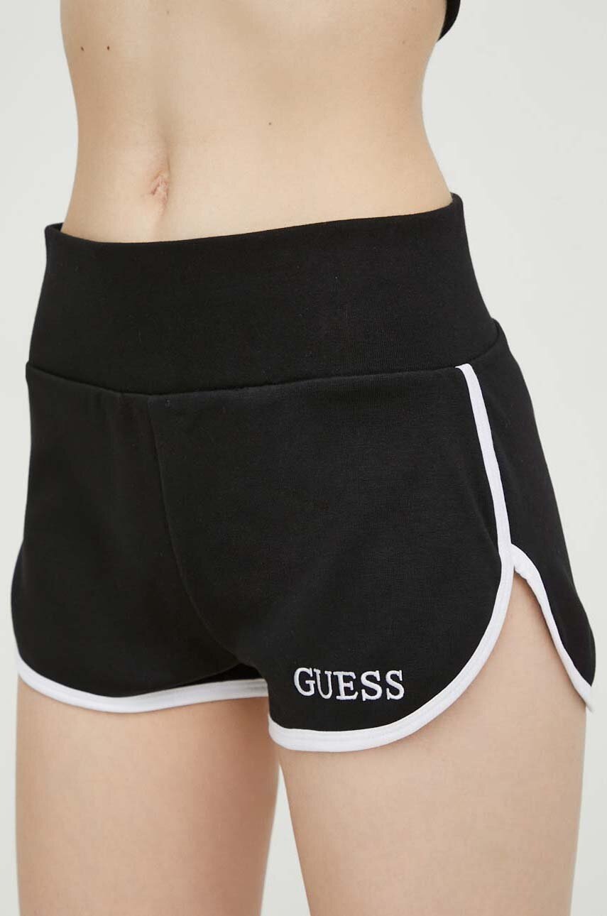 

Плажни шорти Guess в черно E4GD04 KBP41, Черен