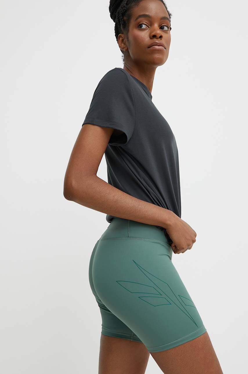 E-shop Tréninkové šortky Reebok Lux Bold zelená barva, hladké, high waist, 100076322