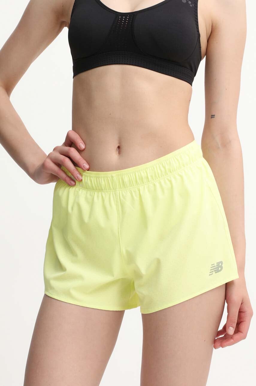 New Balance pantaloni scurți de alergare culoarea verde, neted, medium waist, WS41286LLT New Balance pantaloni scurți de alergare culoarea verde, neted, medium waist, WS41286LLT