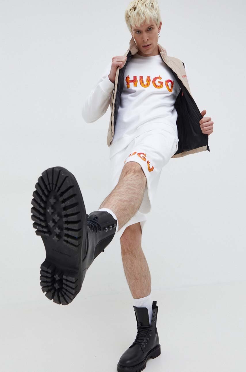 Βαμβακερό σορτσάκι HUGO χρώμα: άσπρο φωτογραφία