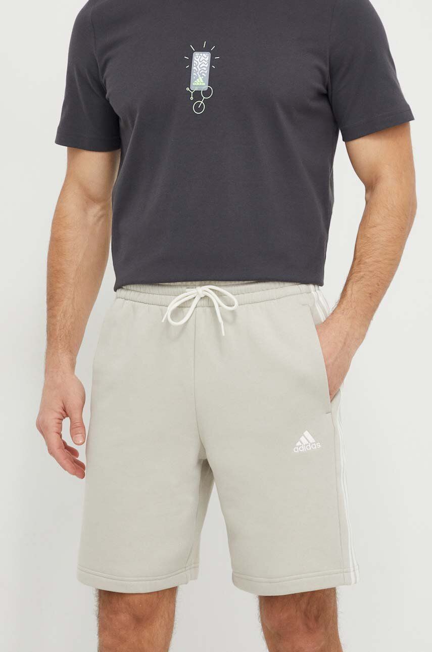 adidas pantaloni scurți bărbați, culoarea gri IP3083