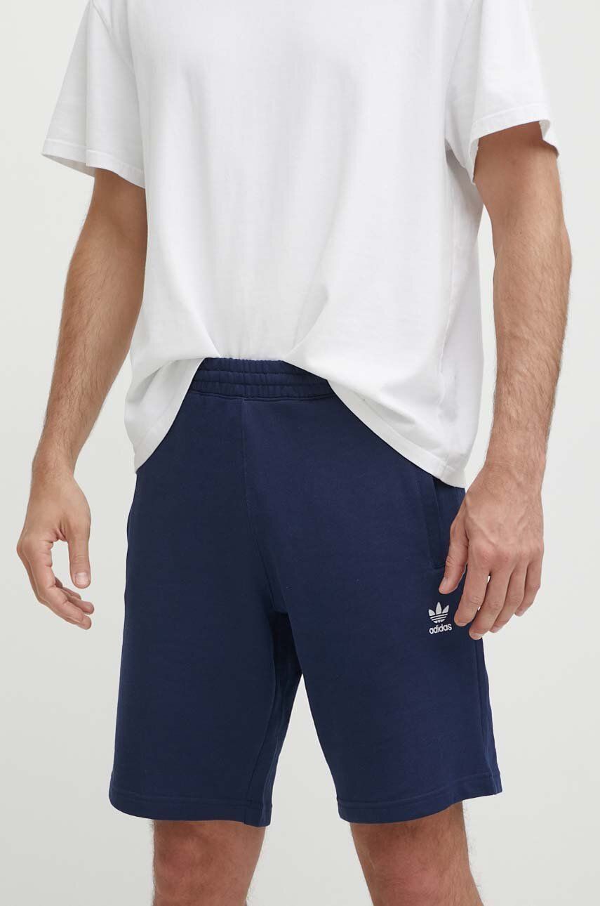 adidas Originals pantaloni scurti barbati, culoarea albastru marin, IR6850